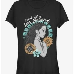 Brand new 🎉  Disney Moana Find What Lies Beyond  Girls T-Shirt 🌟