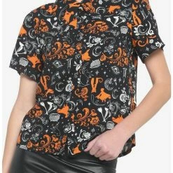 Brand new 🔥 Her Universe Disney Hocus Pocus Filigree Icons Girls Woven Button-Up 😉