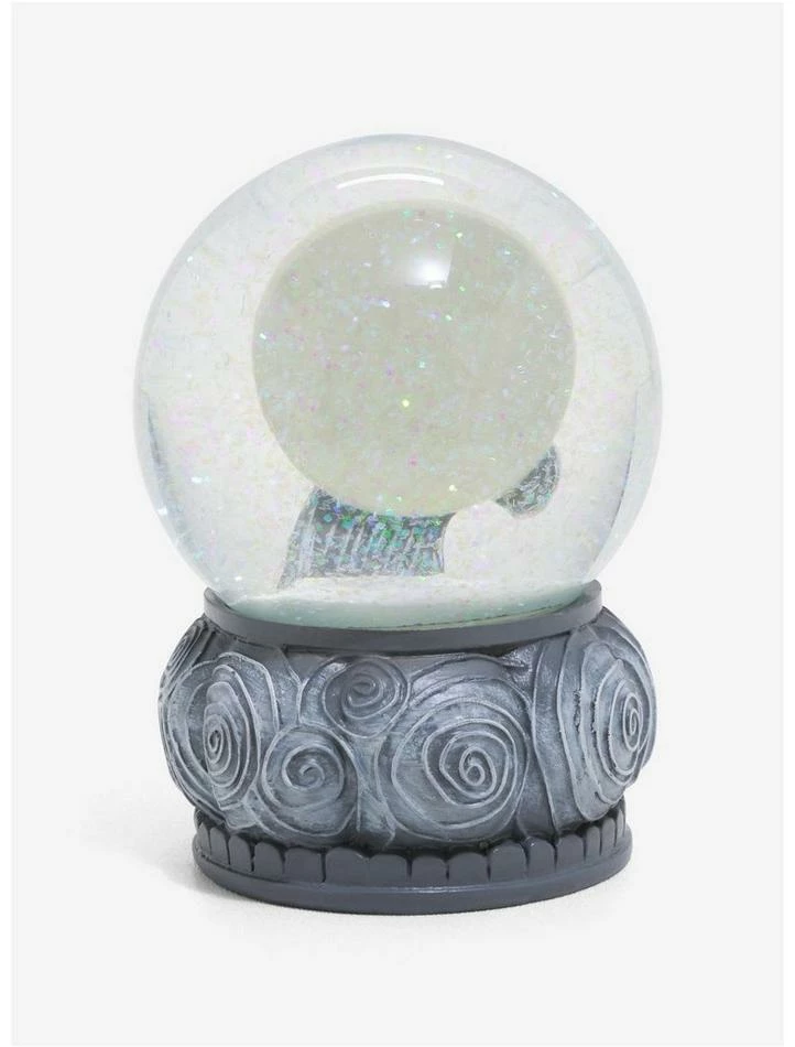 Brand new β€οΈ The Nightmare Before π Christmas Jack & Sally Snow Globe Hot Topic Exclusive π 2 Brand new β€οΈ The Nightmare Before π Christmas Jack & Sally Snow Globe Hot Topic Exclusive π - Image 2