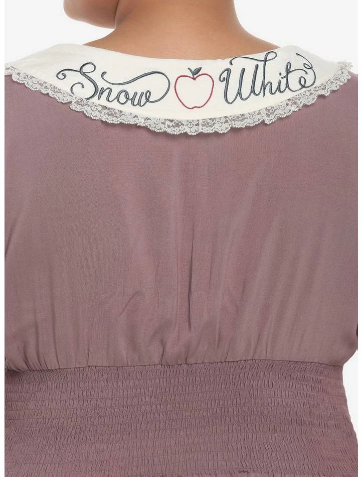 Promo ๐ฅฐ Her Universe Disney Snow White And The Seven Dwarfs Peasant Girls Woven Top Plus Size ๐ฅ 4 Promo ๐ฅฐ Her Universe Disney Snow White And The Seven Dwarfs Peasant Girls Woven Top Plus Size ๐ฅ - Image 4
